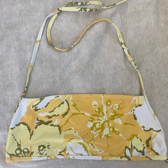 Faithfull the Brand Isa Bikini Swimsuit Top - Picture 1 of 6